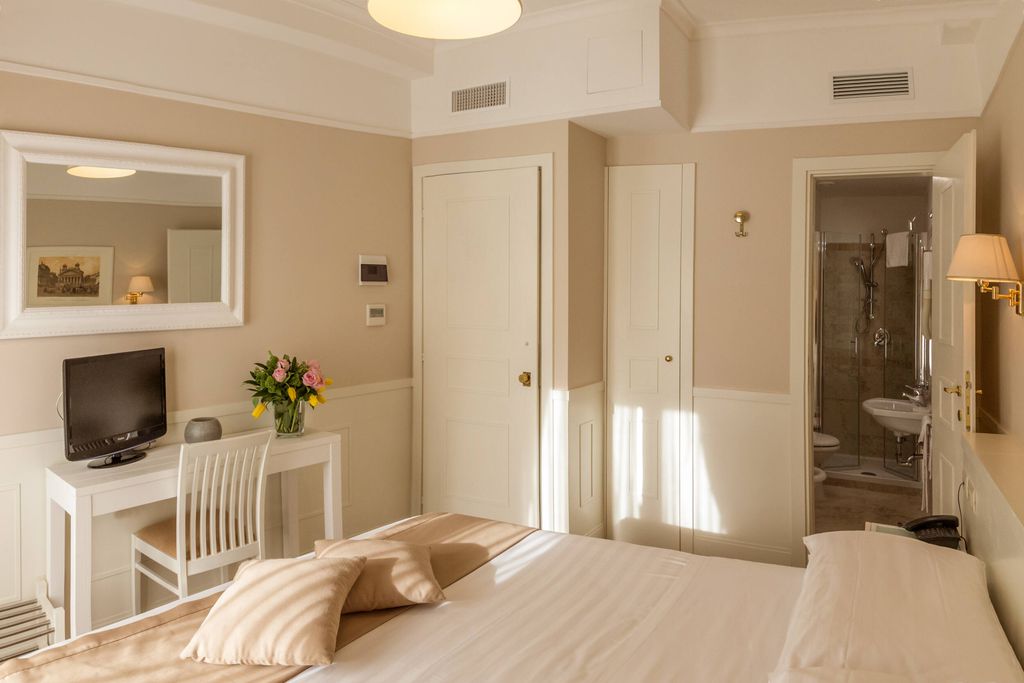 Hotel Modigliani 7 - Gallery