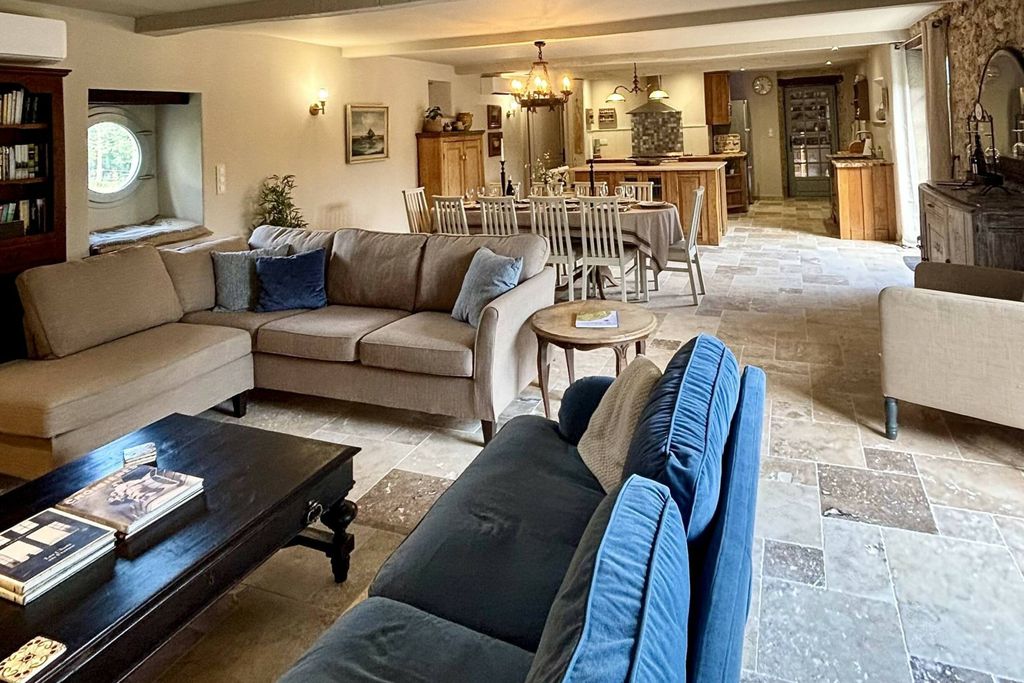 L'Ancienne Ecurie du Château Lezian 7 - Gallery