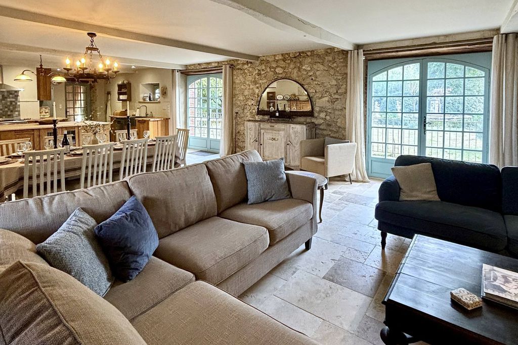 L'Ancienne Ecurie du Château Lezian 3 - Gallery