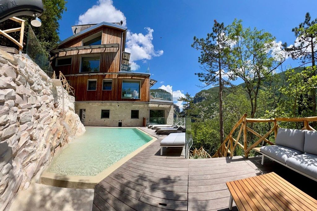 La Forestale 18 - Gallery