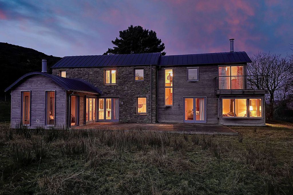 Coshandrochaid House 2 - Gallery