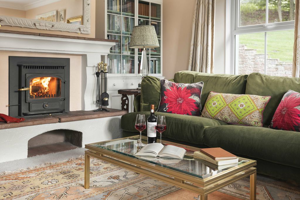 Abbott Moss 7 - Gallery