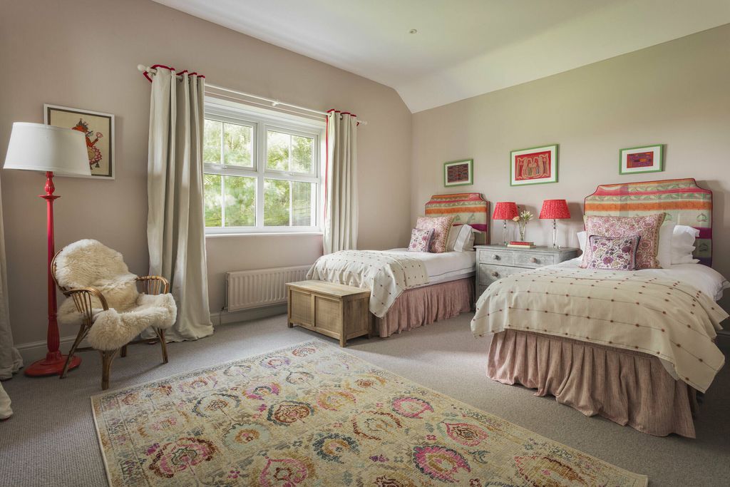 Abbott Moss 13 - Gallery