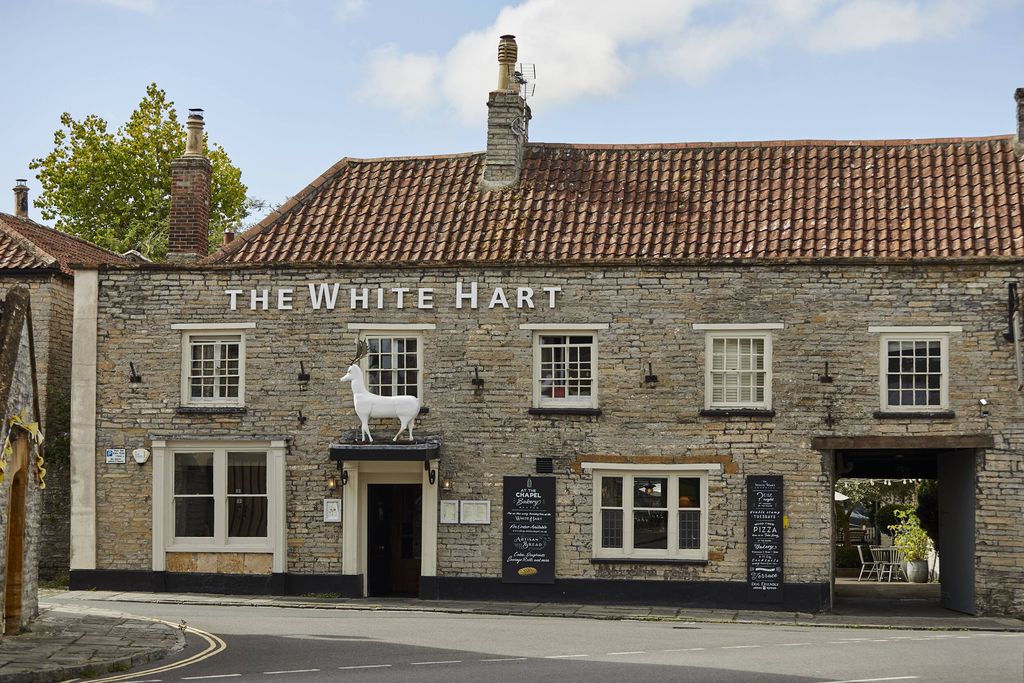 The White Hart 1 - Gallery