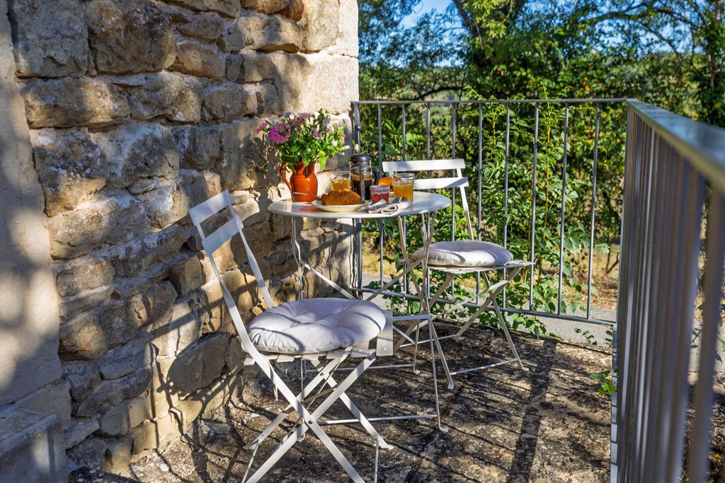 Les Mirabelles 9 - Gallery