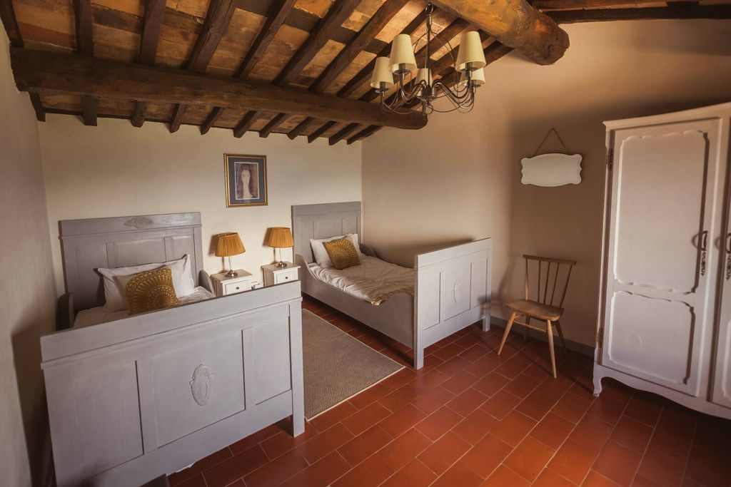 Montate 9 - Gallery