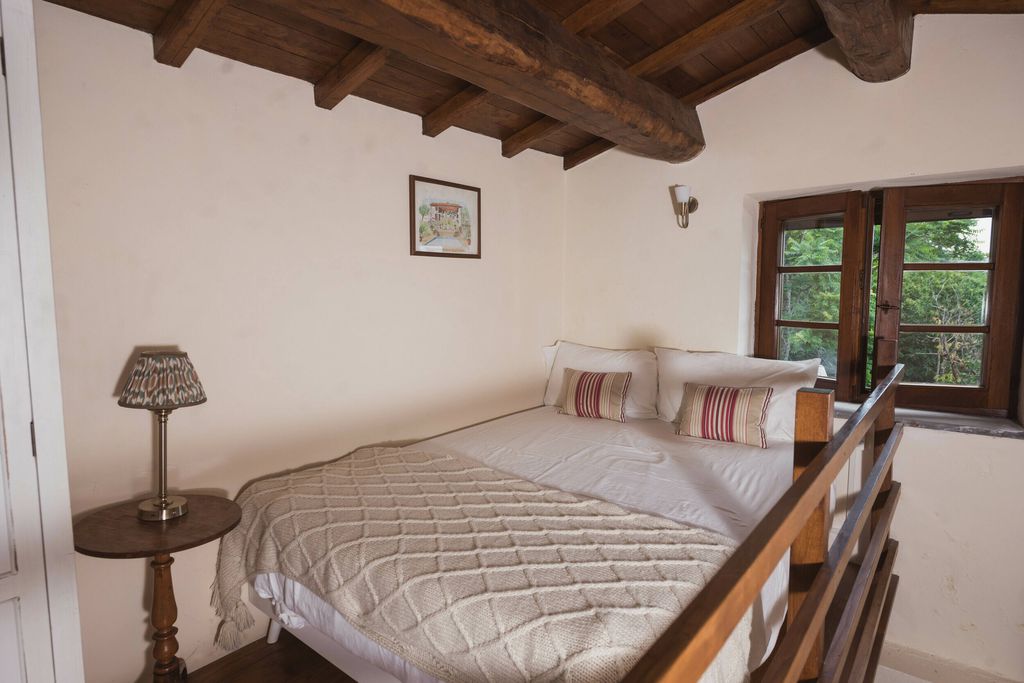 Montate 16 - Gallery
