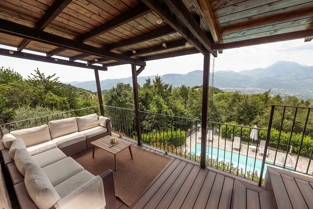 Montate 17 - Gallery