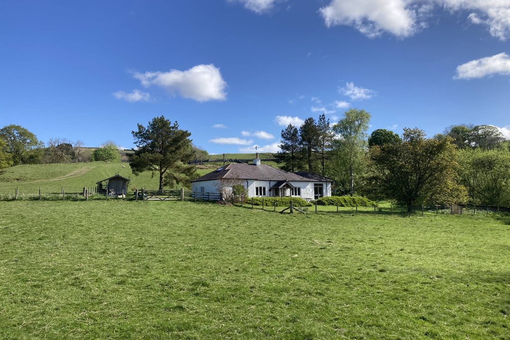 Longshot Cottage 1 - Gallery
