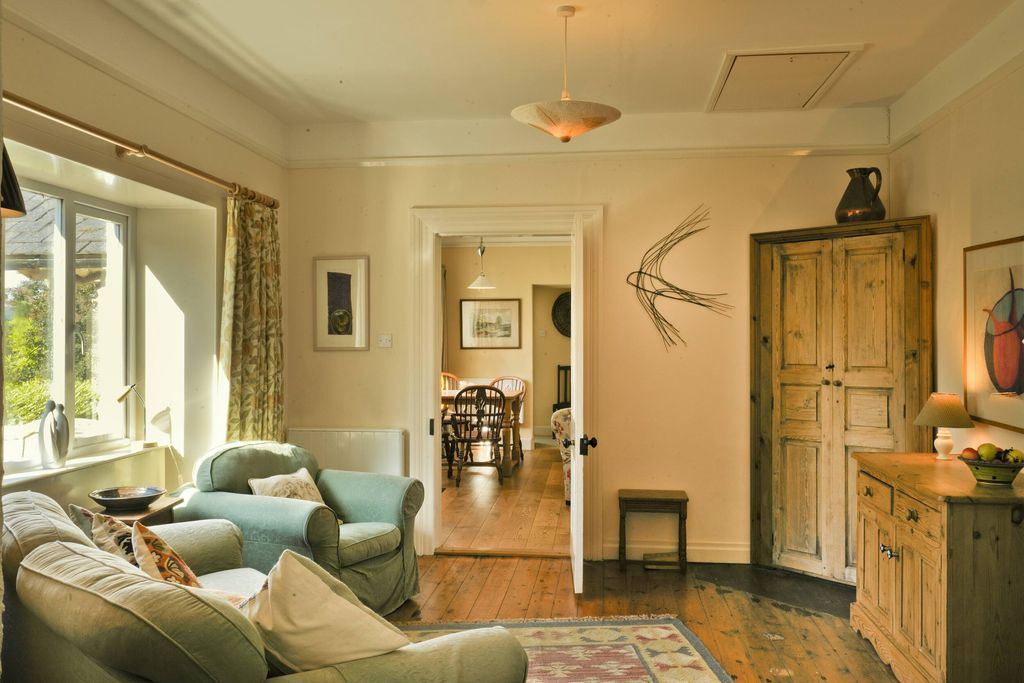 Longshot Cottage 11 - Gallery