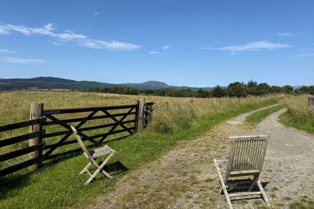 Longshot Cottage 20 - Gallery