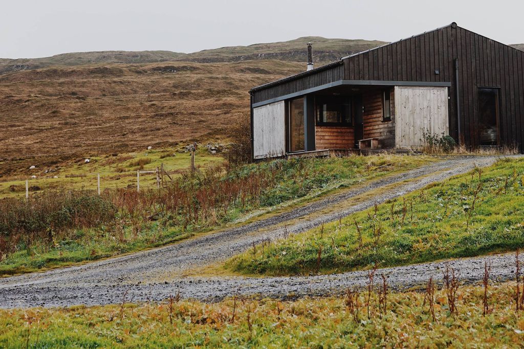 The Black Shed 17 - Gallery