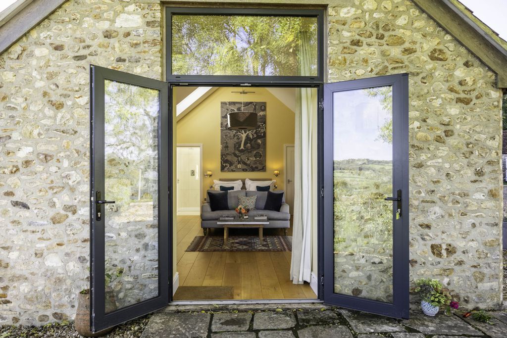 Meadow Barn at Bottle Farm 6 - Gallery
