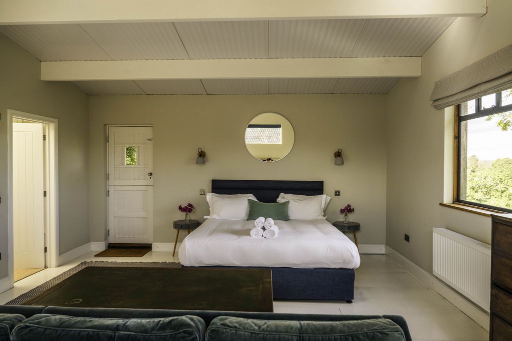 Horseshoe Barn 11 - Gallery