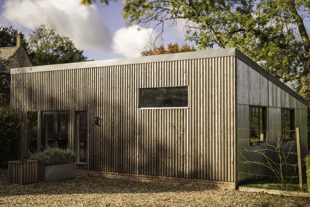 Horseshoe Barn 20 - Gallery