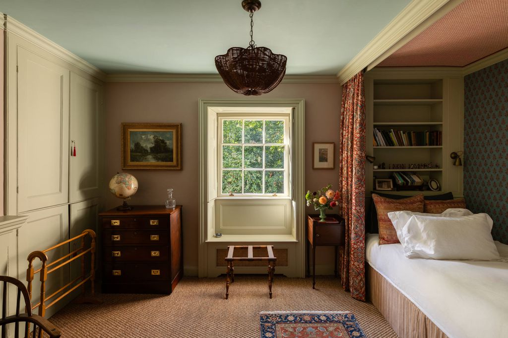 The Old Vicarage 6 - Gallery
