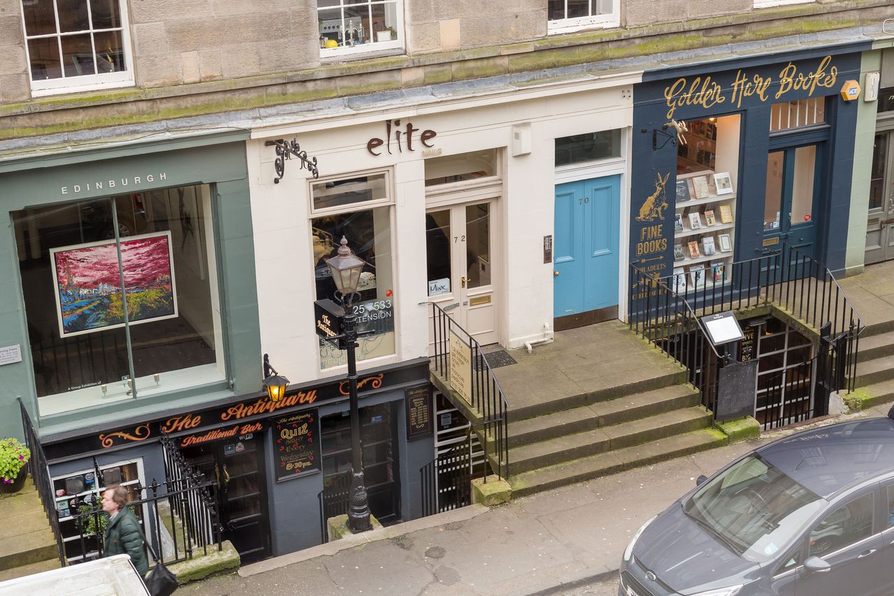 St Stephen Street Apartment Sawday's