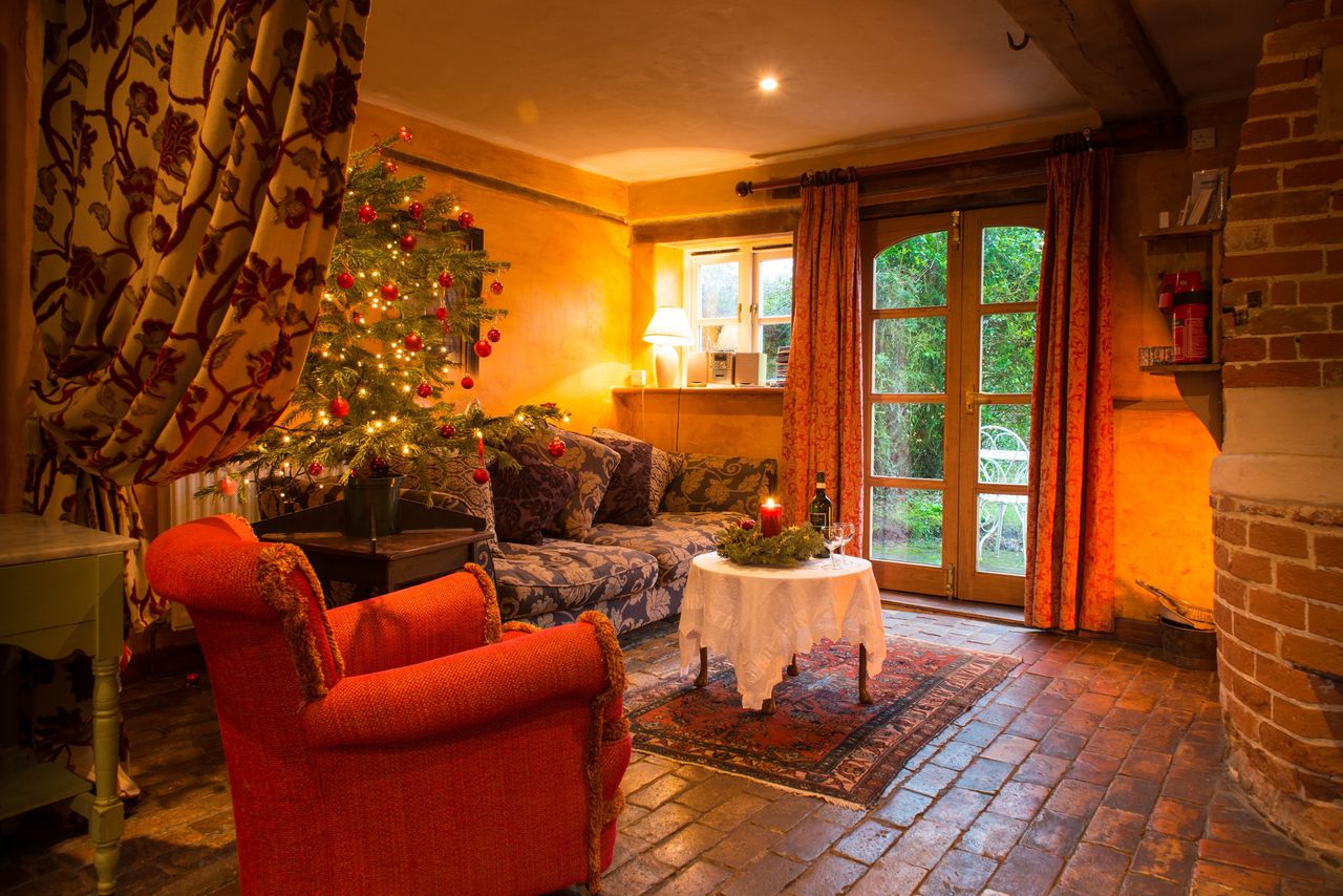 Dons Barn and The Bakery, Grove Farm Sawday's