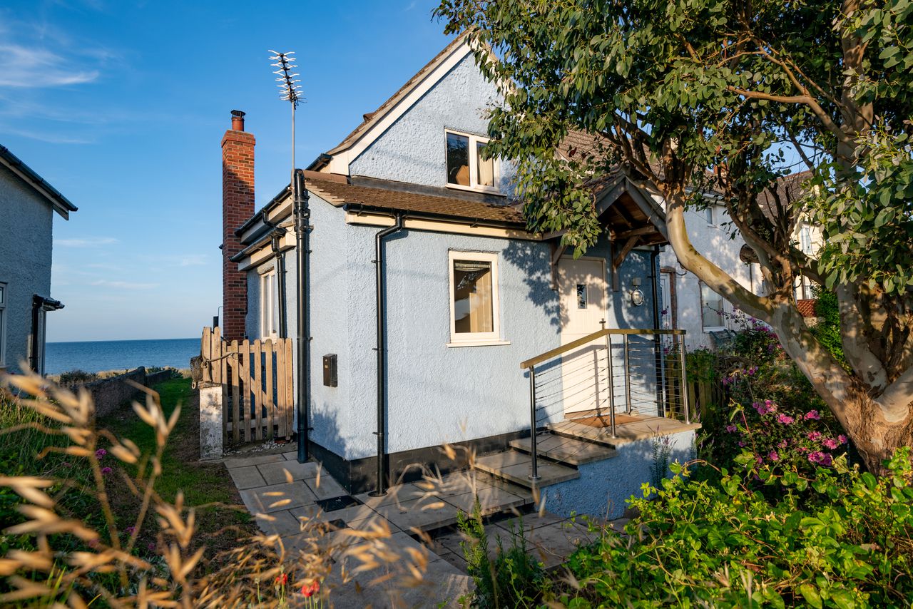 Beach Cottage, Anderby Creek - Sawday's