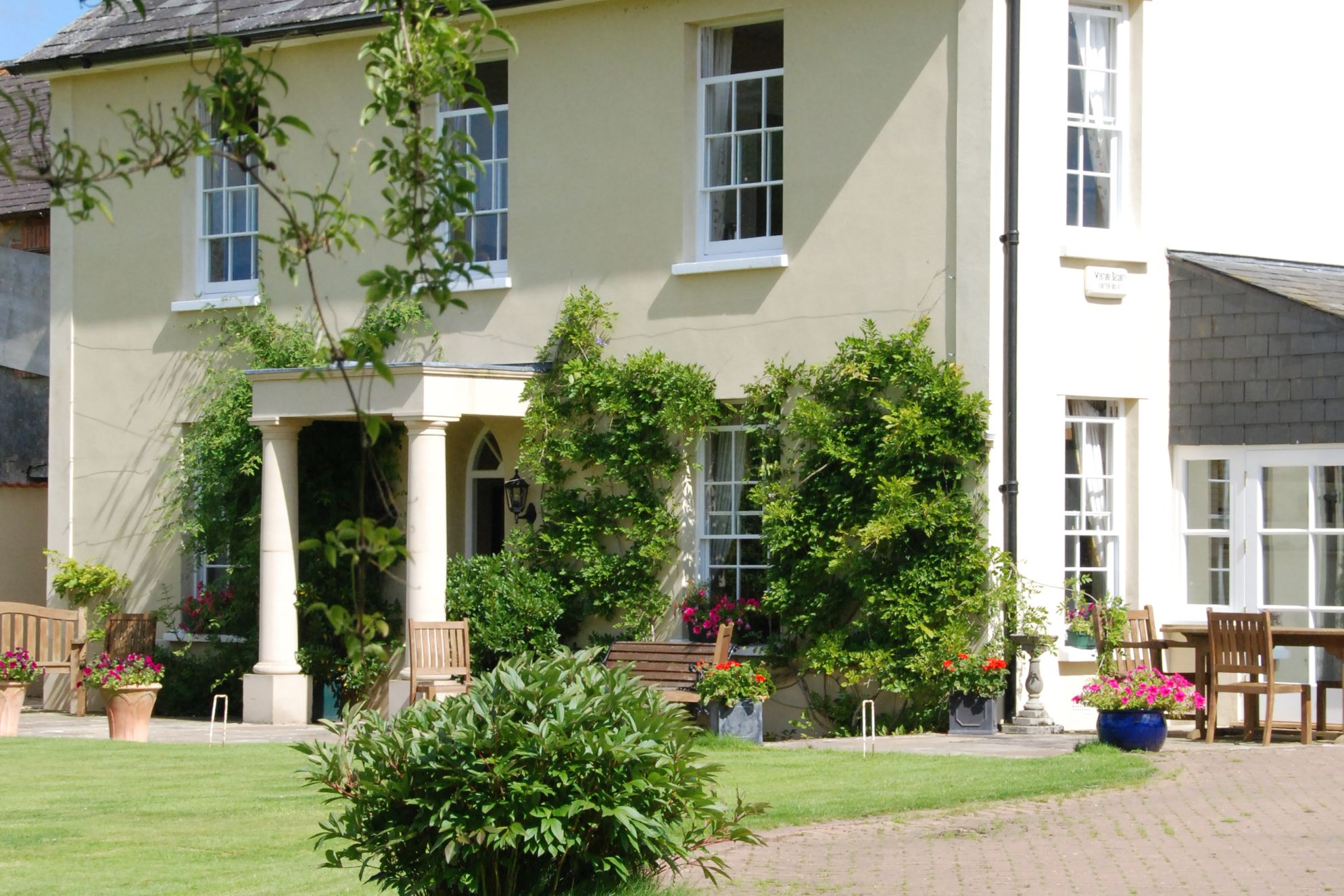Larkbeare Grange - Gallery