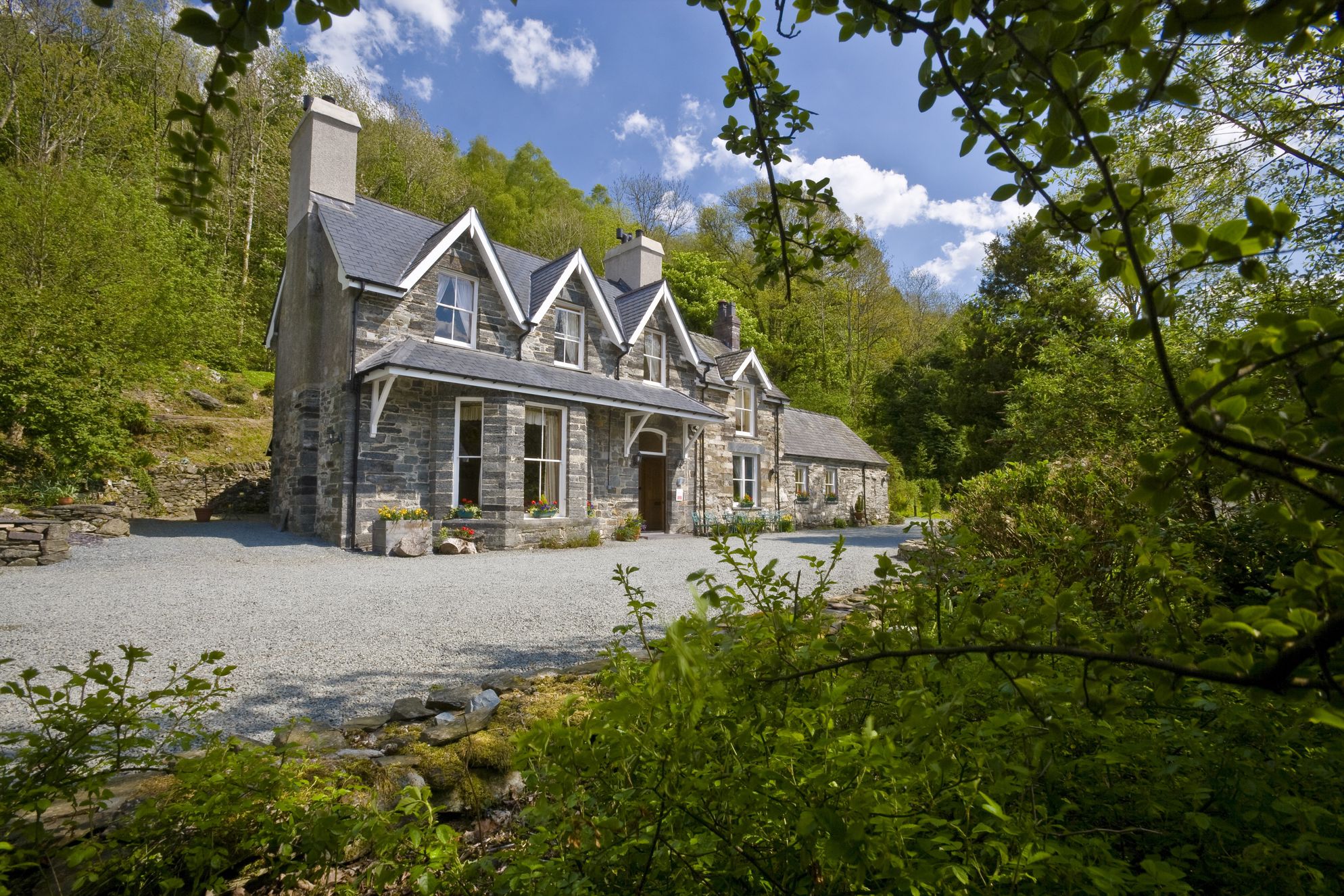 Pengwern Country House (Snowdonia) Bed & Breakfast in Conwy Sawday's