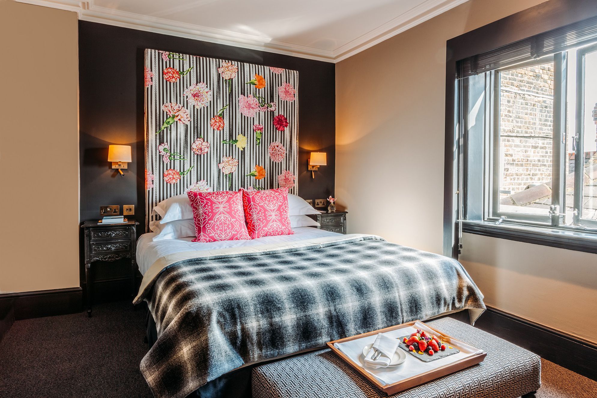 11 Cadogan Gardens - Gallery