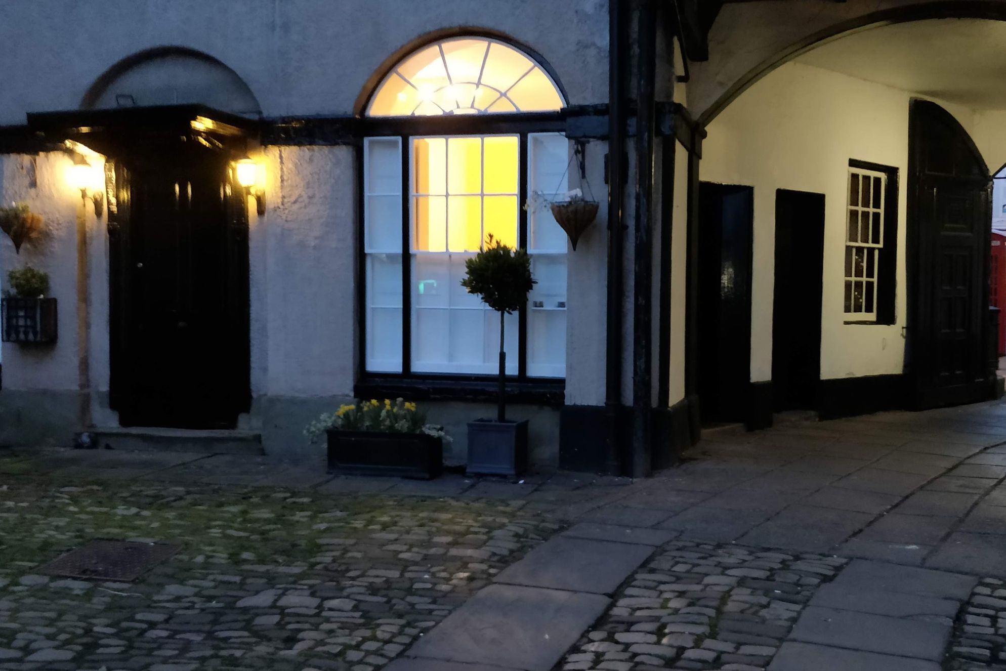 The Courtyard Studio - Gallery