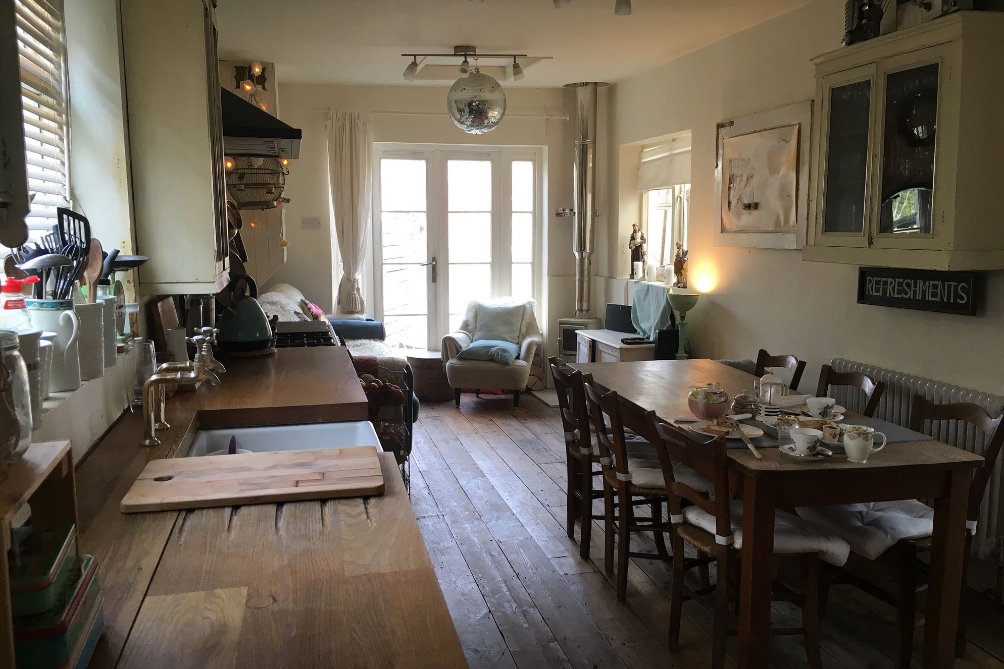 The Curious Cabinet - Gallery