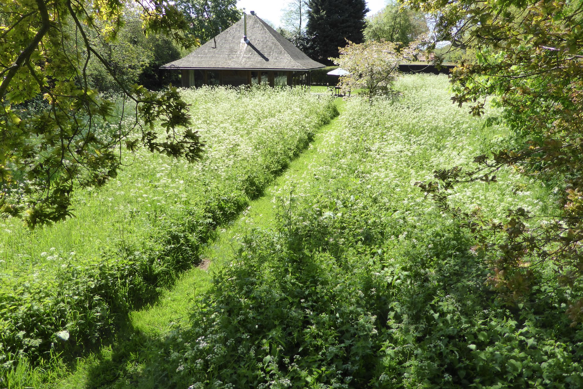 The Green Pavilion - Gallery
