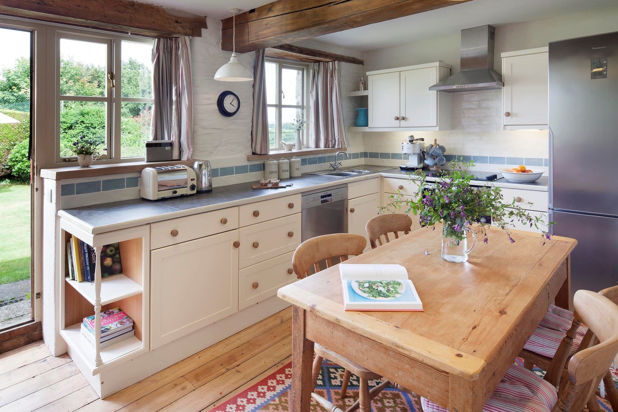 Geoff's Barn at Treworgey - Gallery