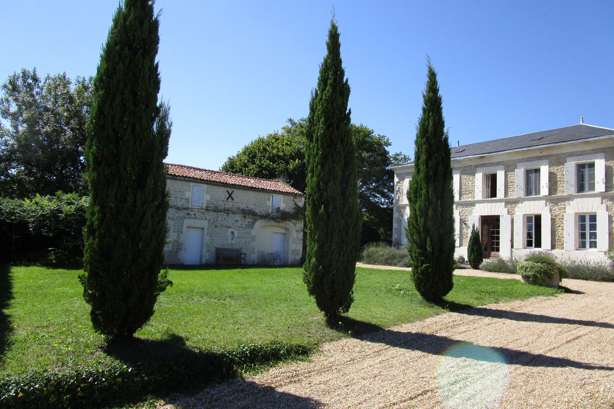 Maison Cypres - Gallery