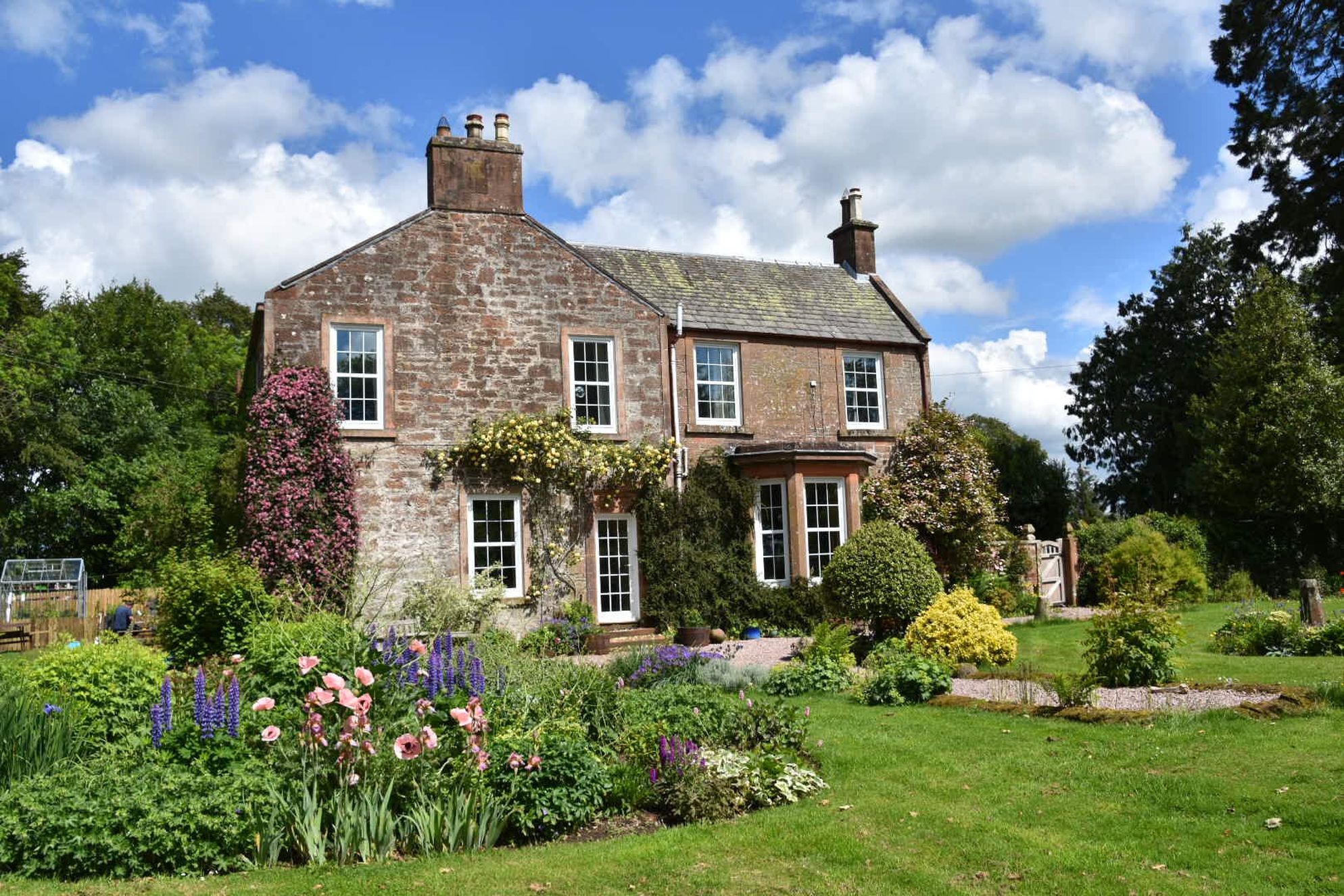 Applegarth House - Gallery