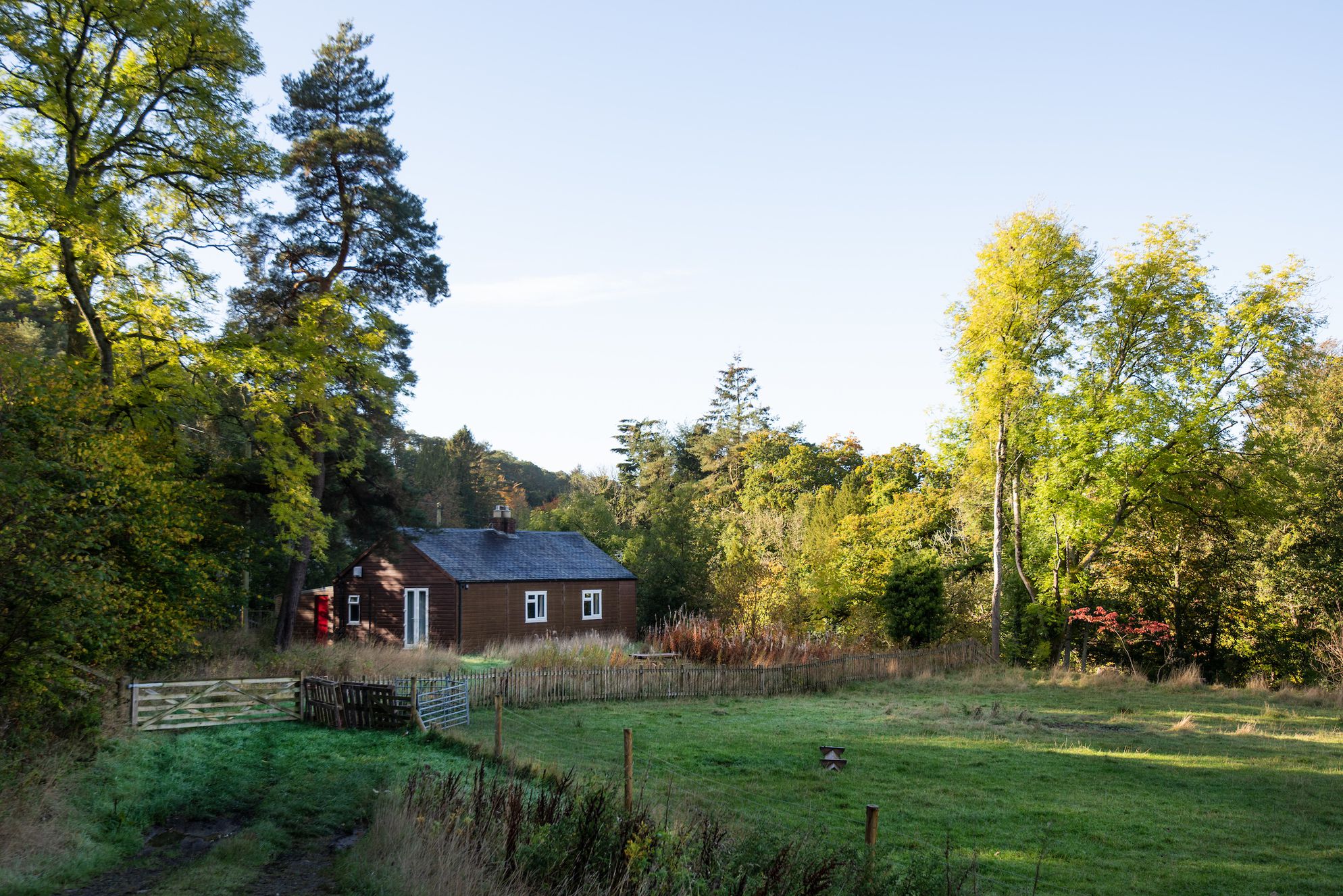 Riverside Cabin - Gallery