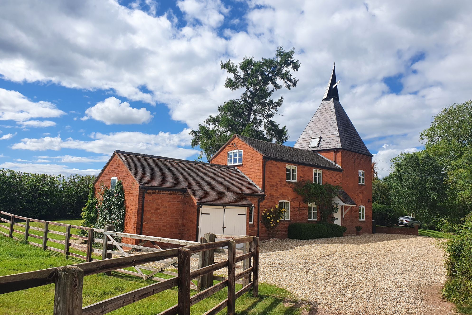 Lilly Hall Hopkiln - Gallery