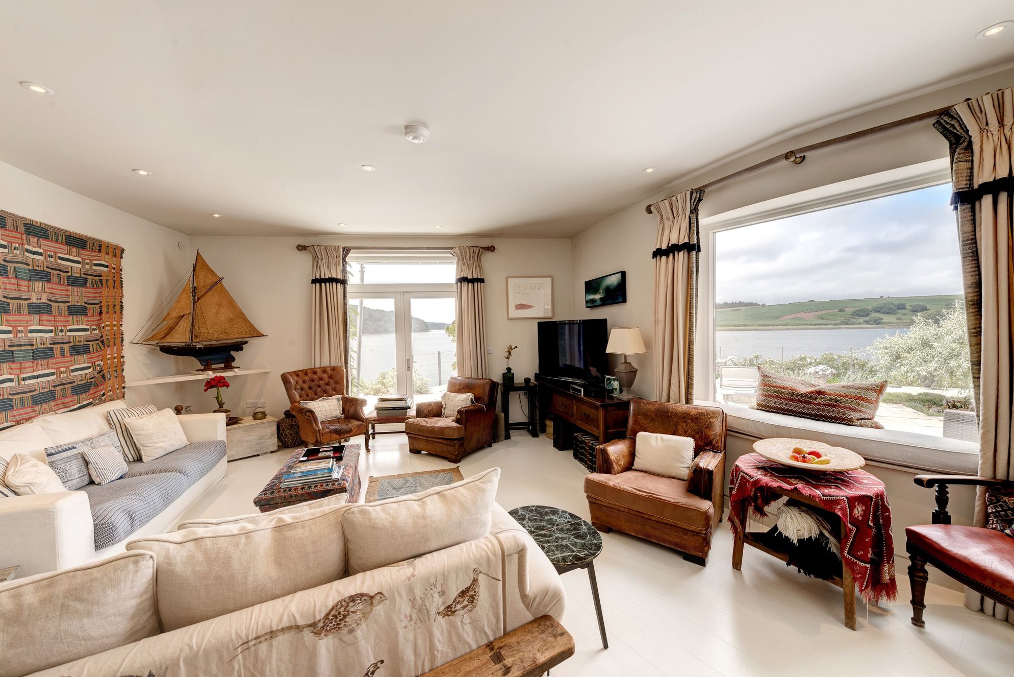 Curlew House - Gallery