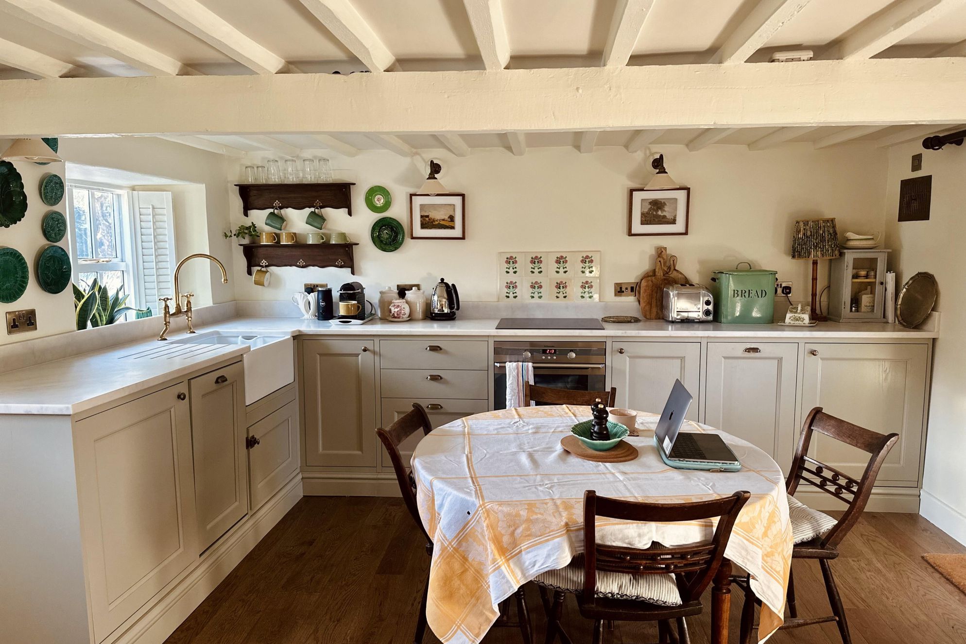 Woofield - Cathedral View - Gallery