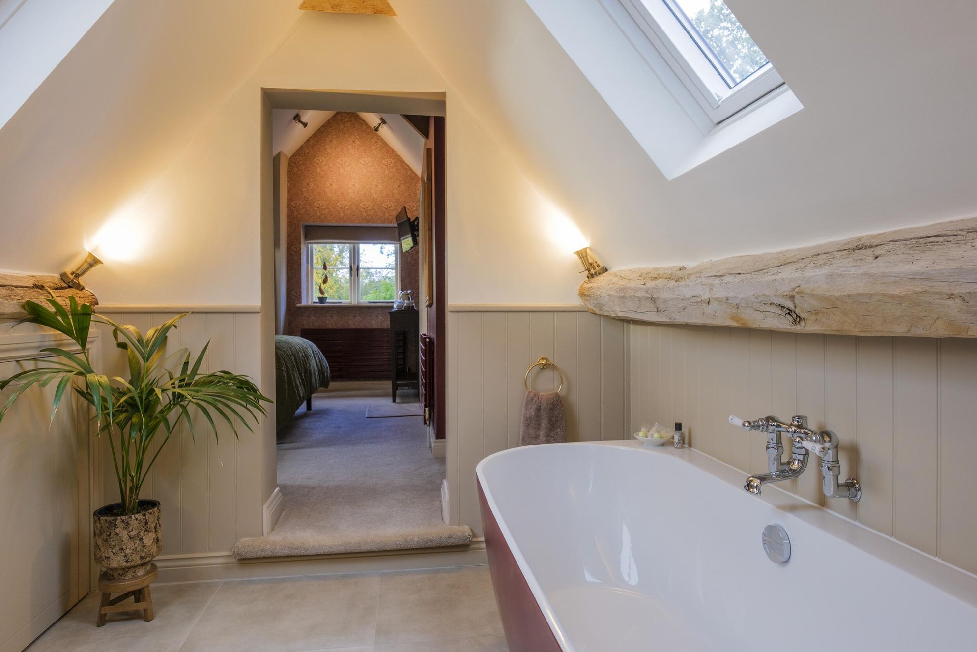 Pond Cottage - Gallery