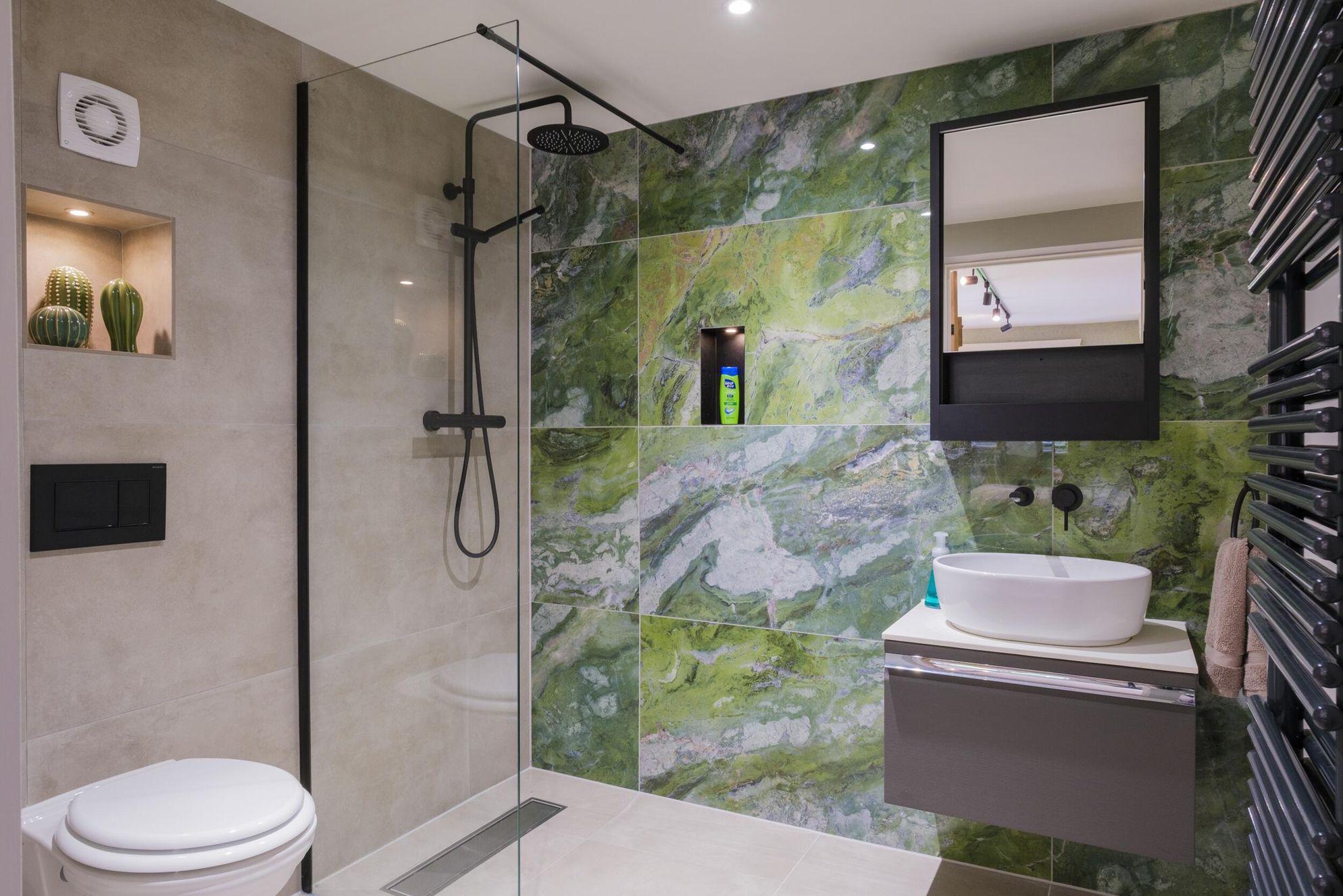 Pond Cottage - Gallery