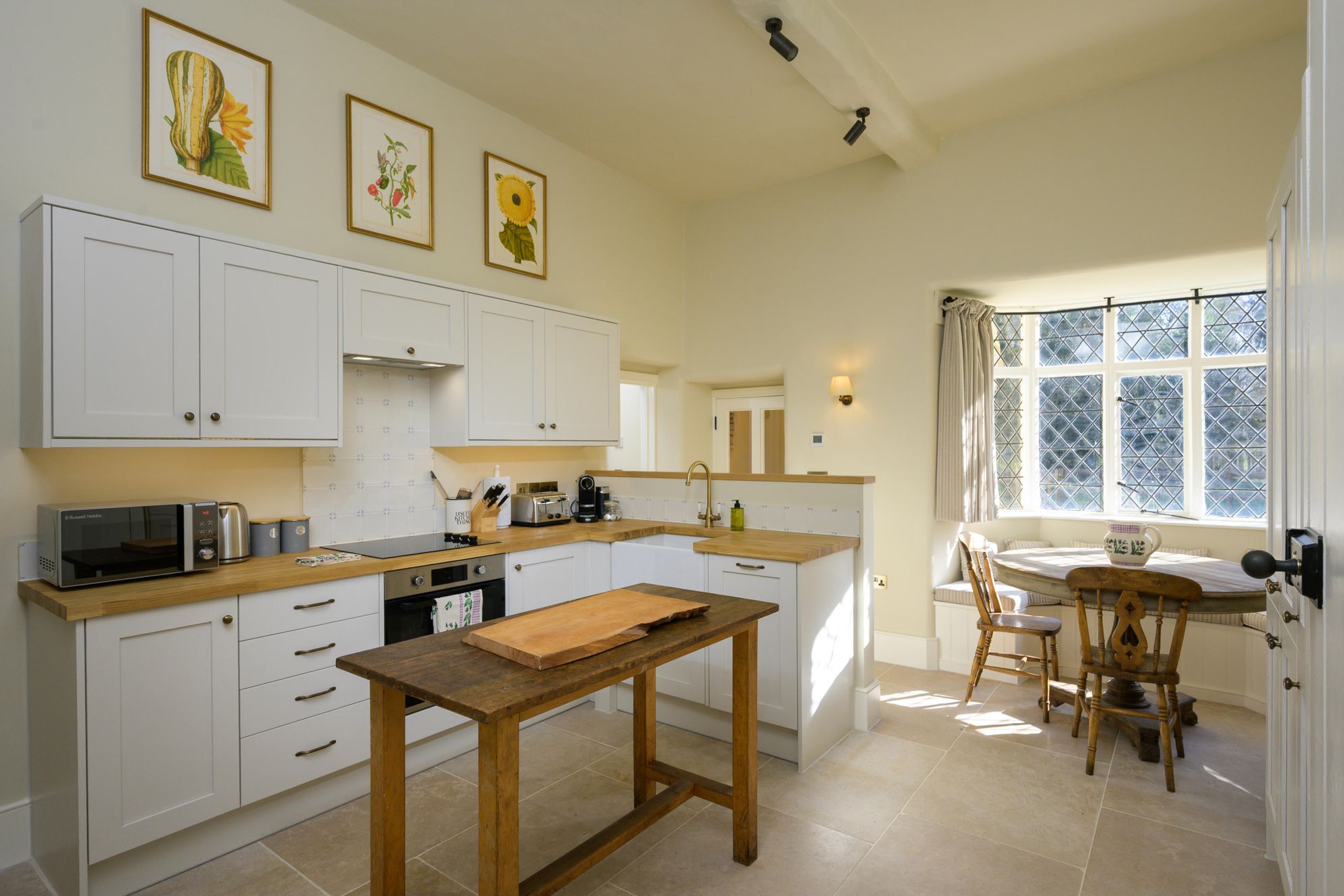 Hollybush Cottage at Badminton Estate - Gallery