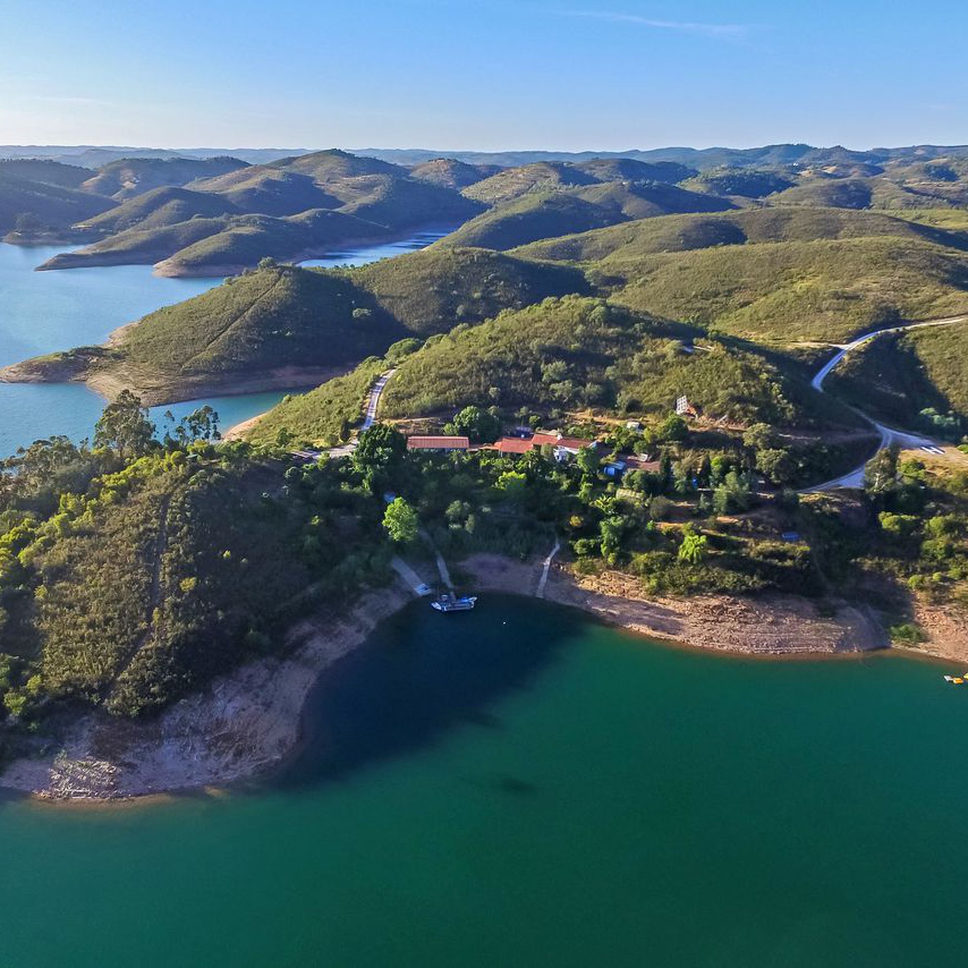 Paradise in Portugal, Portugal