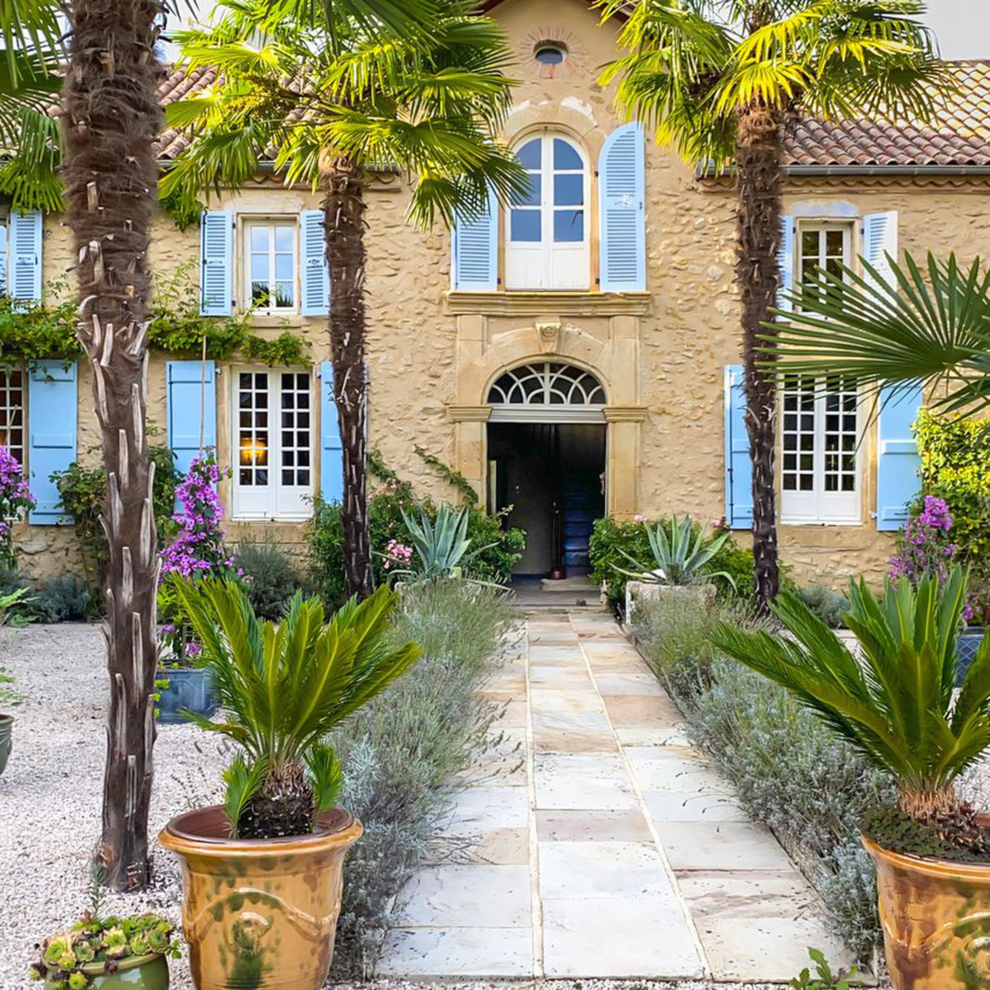 Luxury villas in France