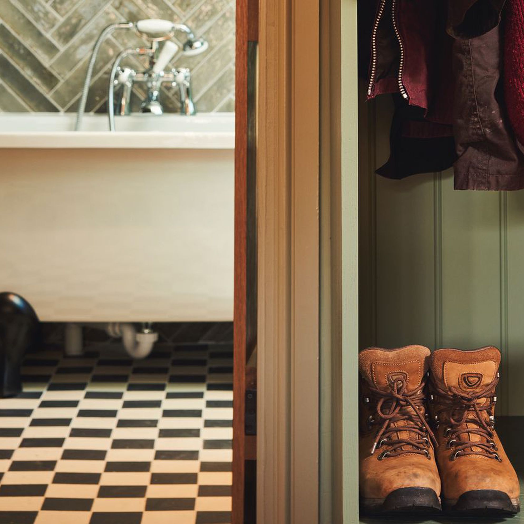 Dog-friendly pubs with rooms in Devon
