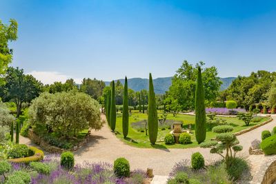 Get inspired by these beautiful French gardens