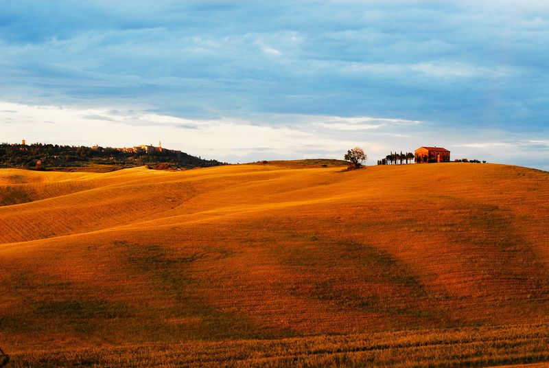 Slow Guide to Tuscany
