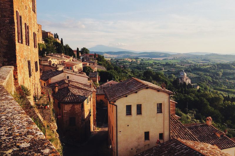 Discover Italy by train