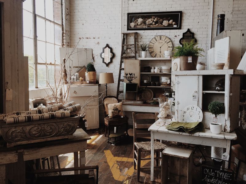 Five towns to visit for antique lovers